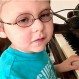 Niño ciego de 7 años realiza magistral interpretación de canción de Queen en piano