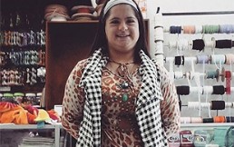 La rechazaron de dos escuelas por tener síndrome de Down, pero ahora triunfa como diseñadora en el mundo de la moda