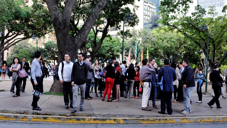 El terremoto aunque no causó víctimas fatales, causó pavor en la población venezolana.
