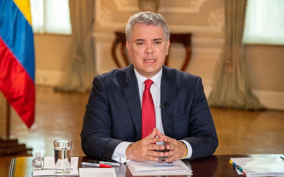 ivan-duque-pertenece-grupo-politico_0_36_900_560