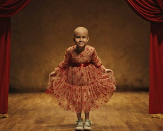 Emotiva campaña sobre el Cáncer Infantil