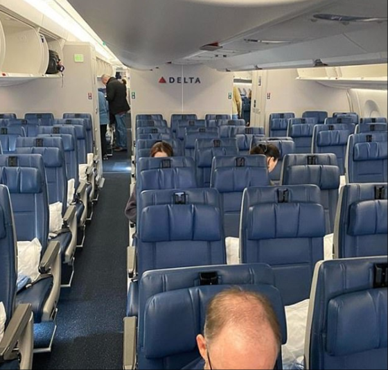 Pasajeros registran "vuelos fantasmas" en aerolíneas de todo el mundo.