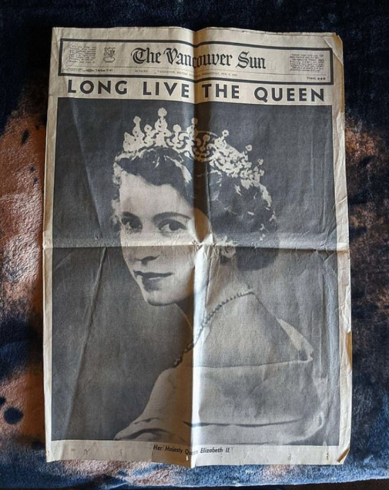 Diario de 1953 " The Vancouver Sun" que muestra la coronación de la reina Isabel