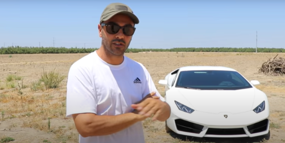 Youtuber demostró que un Lamborghini blindado es el vehículo más seguro.