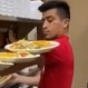 Garzón sorprende en TikTok mostrando todas sus habilidades y gran equilibrio