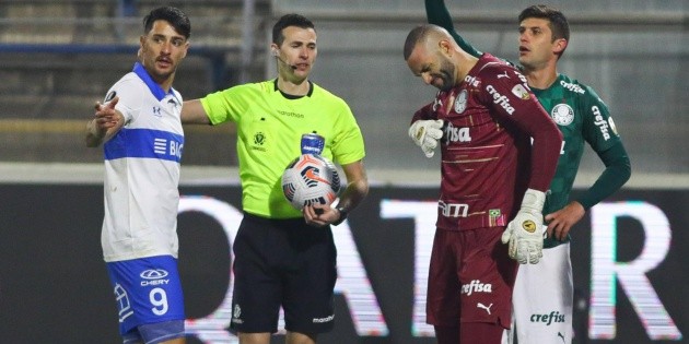 universidad-catolica-uc-palmeiras-copa-libertadores-ida-octavos-final-san-carlos-penal_crop1626306086530.jpg_2024461655
