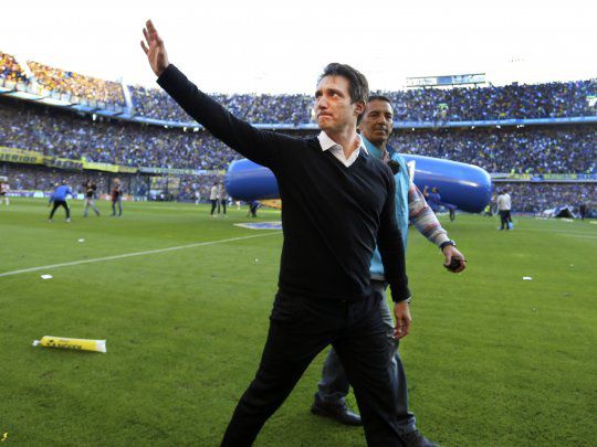 luego-tres-anos-guillermo-barros-schelotto-se-va-boca