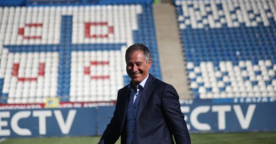 holan (2)