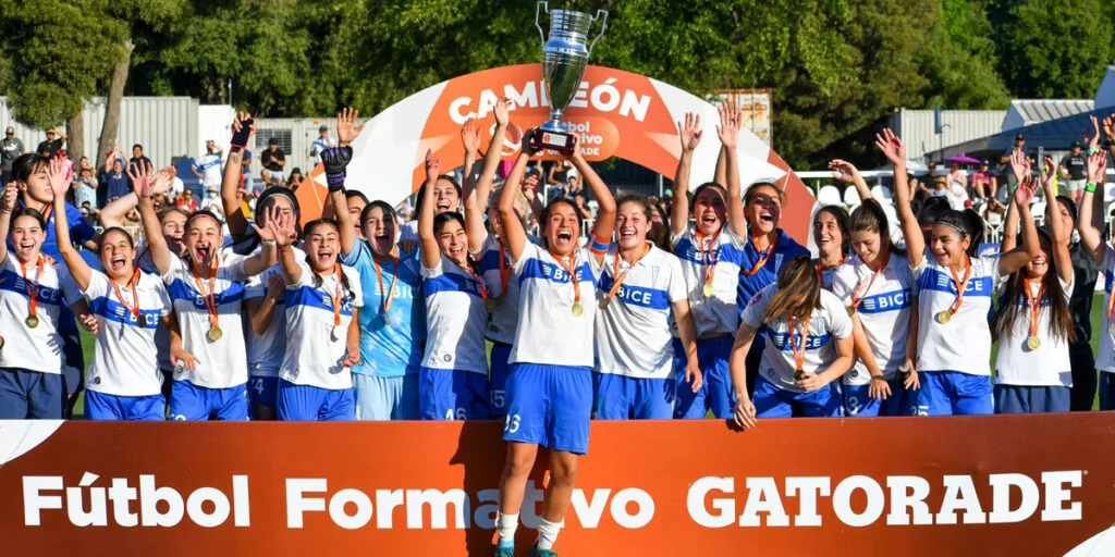 La Sub 19 femenina ganó ambas finales por 4-0. Foto: Cruzados.