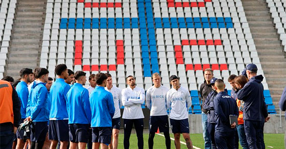 uc-entrenamiento-estadio-1