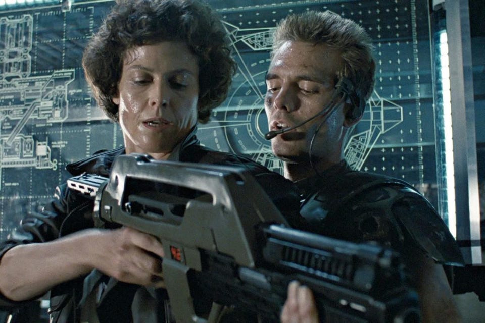 hicks-and-ripley-in-aliens-1200x800