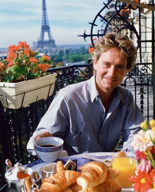 Michael Douglas