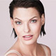 Linda Evangelista: la supermodelo de los 90’ que impuso las curvas y el pelo corto