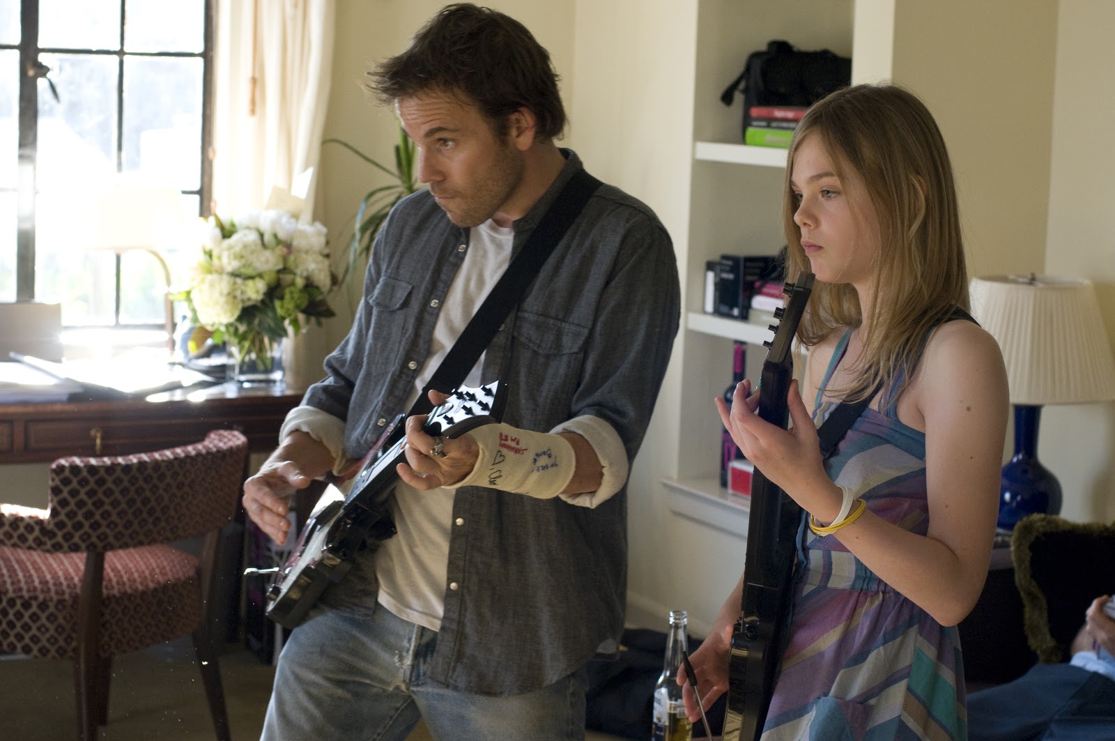 Stephen Dorff y Elle Fanning en la premiada película "Somewhere" (2010), de la directora Sofia Coppola.