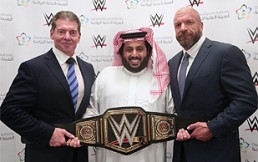 WWE y Arabia Saudita: Una relación que involucra una sorprendente danza de millones y fuertes tensiones