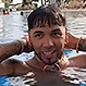 Anuel AA se llena de críticas por exhibir joyas y lujos: “Hice tanto dinero que la humildad ya ni se ve”
