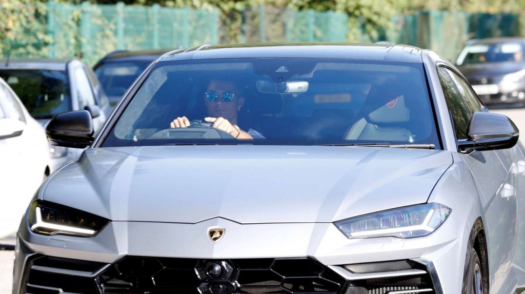 ronaldo-auto