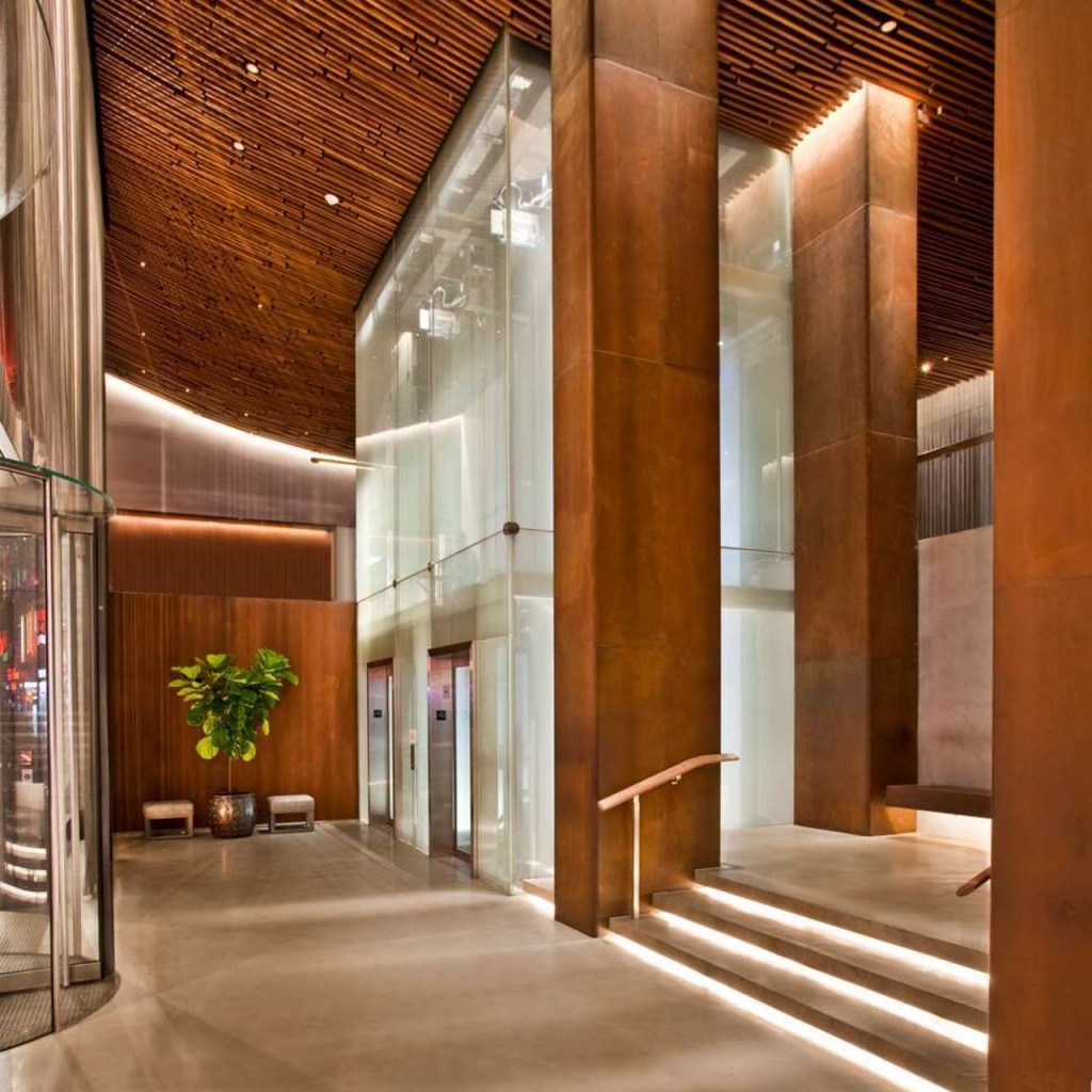 Hotel-Row-nyc-inmigrantes5