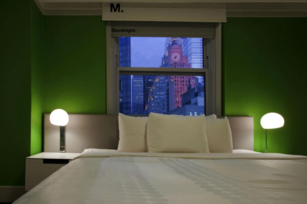 Hotel-Row-nyc-inmigrantes9
