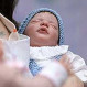 Muñecos hiperrealistas de bebés valen una fortuna: Conoce esta particular tendencia