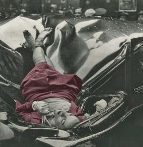 La fotografía de Evelyn Mc Hale coloreada posteriormente por un artista.
