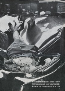 La impactante fotografía de Evelyn Mc Hale tendida sobre el techo de la limusina, tras saltar desde el piso 86 del Empite State Building de Nueva York.