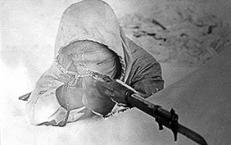 Simo Häyhä: El francotirador más letal de la historia que bautizaron como la “Muerte Blanca”