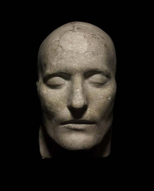La mascarilla mortuoria de Napoleón Bonaparte.