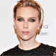 Fotos del vestido corto con que Scarlett Johansson impactó en Toronto