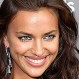Irina Shayk reapareció con espectacular y osado vestido en Cannes tras dos meses de tener su primera hija