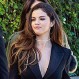 Selena Gómez se convierte en inspiración para las fiestas de Fin de Año con este original vestido