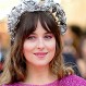Dakota Johnson da lecciones de cómo vestirse con ropa de calle: 10 looks “Street style” de la actriz