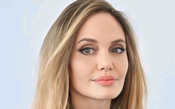 Angelina Jolie y su hija Zahara
