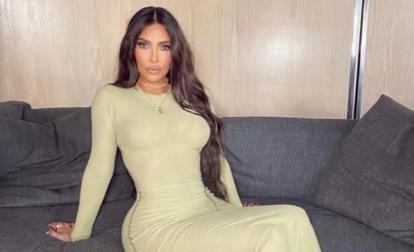 Kim Kardashian minimalista
