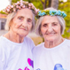 La emocionante sesión fotográfica del cumpleaños de las gemelas de 100 años