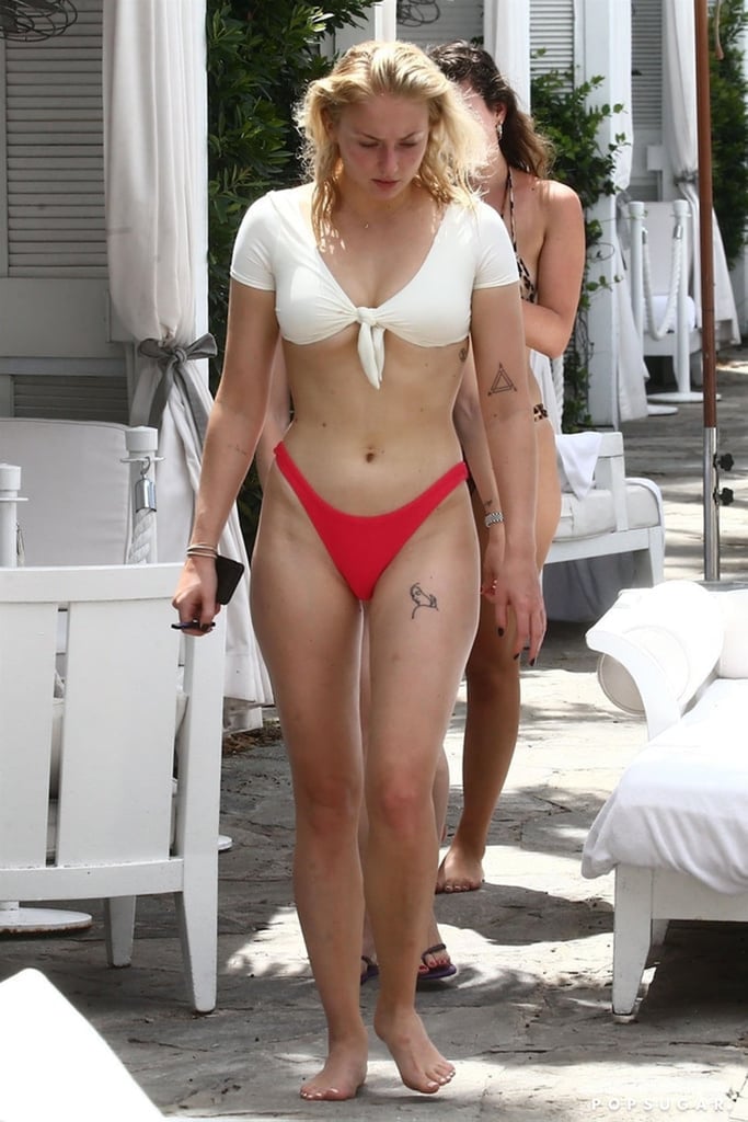 Sophie-Turner-White-Red-Bikini-August-2018