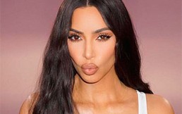 Kim Kardashian muestra íntimas fotografías de los efectos la psoriasis en su cuerpo