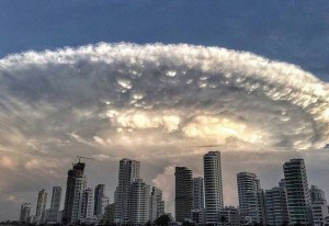 OVNI atemoriza a Colombia