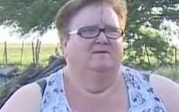 Mujer insinúa que sufrió abducción: Asegura que despertó en la calle a 60 kilómetros de su casa