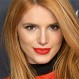 Bella Thorne causa revuelo al besar a otra mujer en pleno escenario de festival