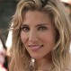Elsa Pataky sorprende con traje de baño al mejor estilo “Baywatch” mientras disfruta de la playa junto a su familia