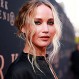 Jennifer Lawrence, sorprendida sin una gota de maquillaje y alejada totalmente del glamour hollywoodense