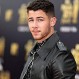 Sorprenden a Nick Jonas en traje de baño: Foto genera debate por su notorio cambio