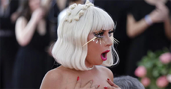 lady-gaga-amor-f