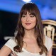 Dakota Johnson se olvidó de las estrictas reglas de la moda: Mira su look más relajado