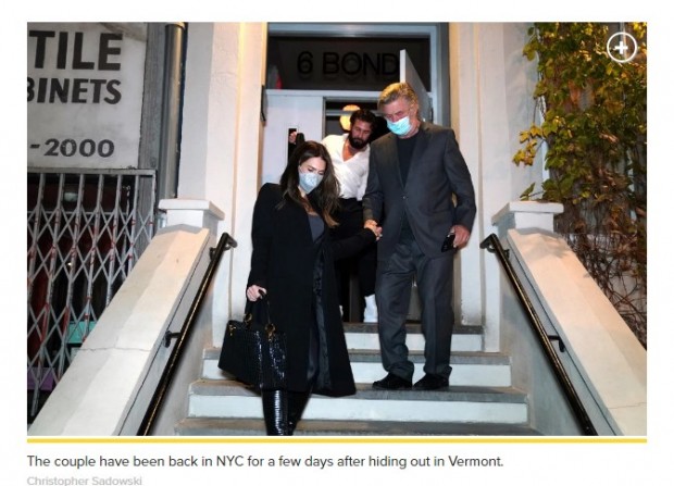 Alec Baldwin reaparece tras el accidente fatal en el set de la cinta "Rust" / Captura pagesix.com