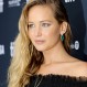Así se ve Jennifer Lawrence siete meses después de dar a luz: Artista es captada en rodaje de nueva cinta