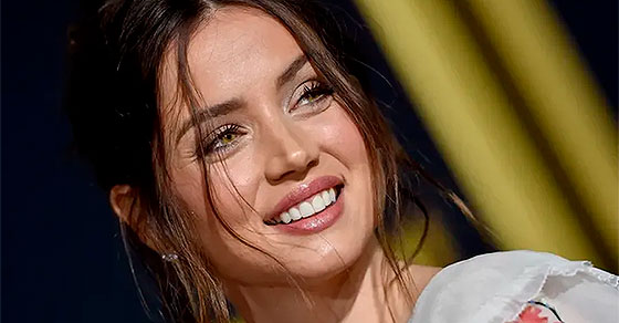 ana-de-armas-Louis-Vuitton