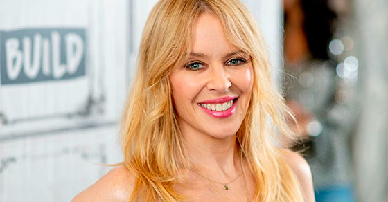 Kylie-Minogue-paparazzis-1