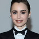Lily Collins continúa sorprendiendo con su masivo cambio de look: Así se la vio junto a su marido Charlie McDowell